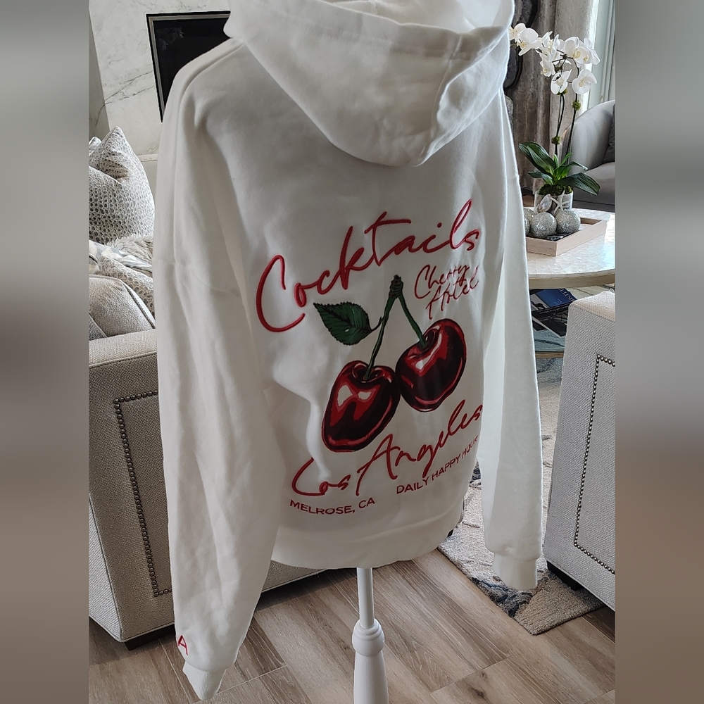 White Sunday Retreat NWT Hoodie with LA Cherry Cocktail Graphic Size M